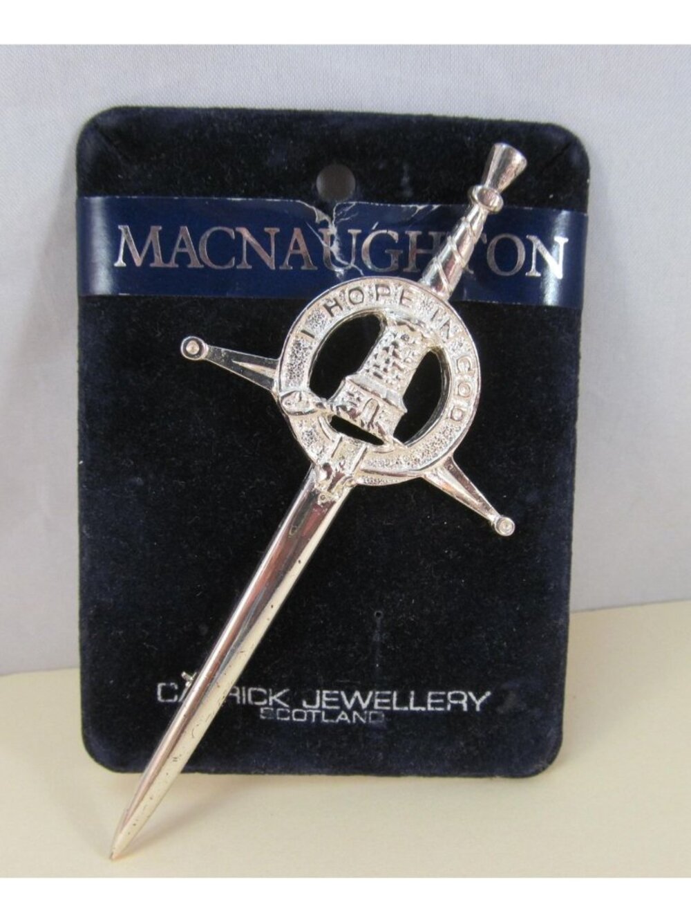 Vintage Scottish Clan MacNaughton Kilt Pin I Hope In God Sword Brooch With Card